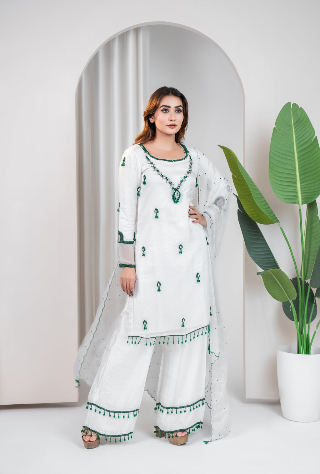 Ivory Emerald Kurta Set